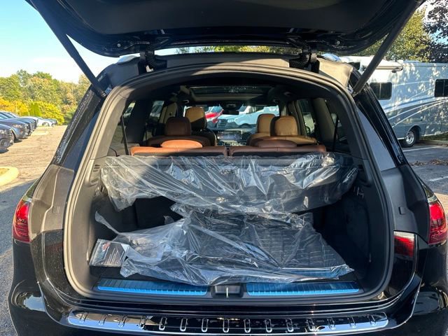 New 2026 Mercedes-Benz GLS 450 4MATIC image 40