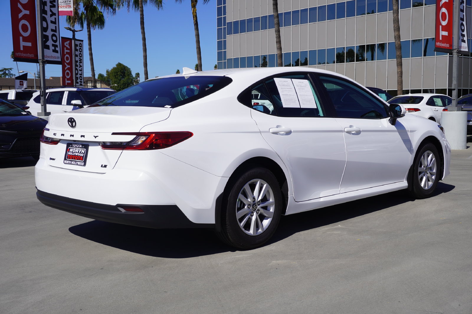 Used 2026 Toyota Camry LE FWD image 7