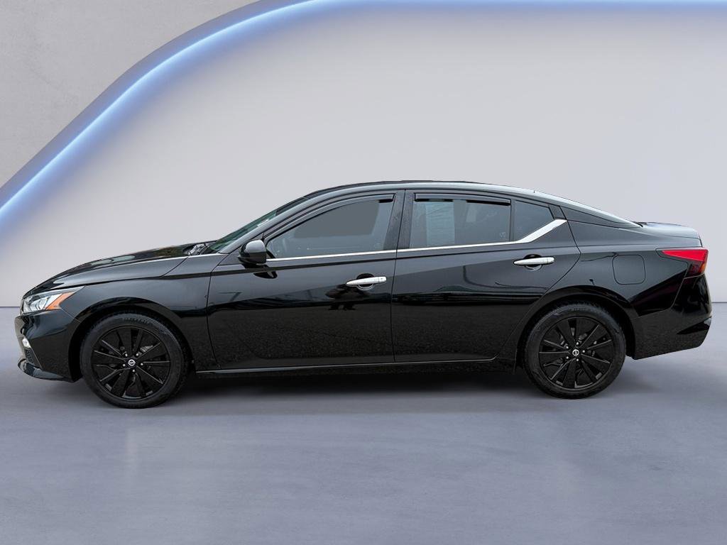 Used 2022 Nissan Altima 2.5 SV image 3