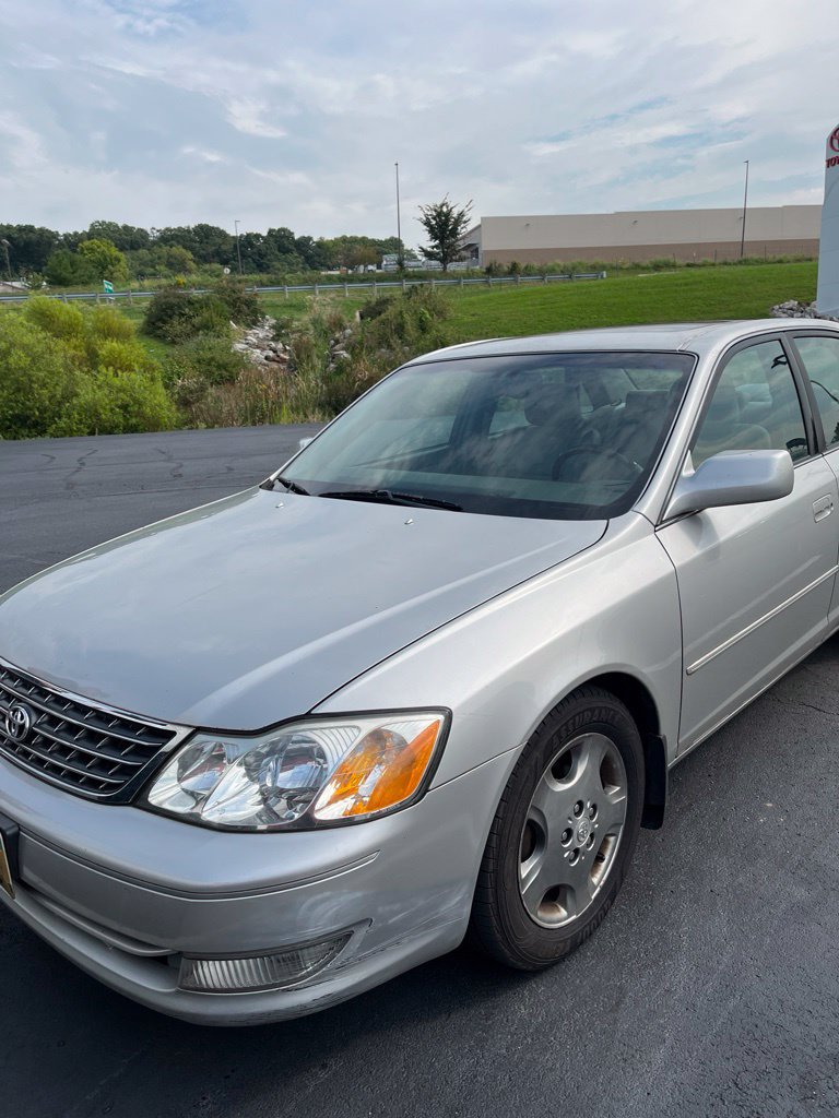 Used 2003 Toyota Avalon XLS FWD image 8