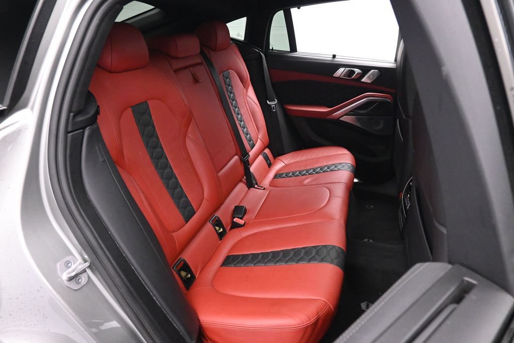 Used 2021 BMW X6 M w/ Executive Package AWD/4WD image 20