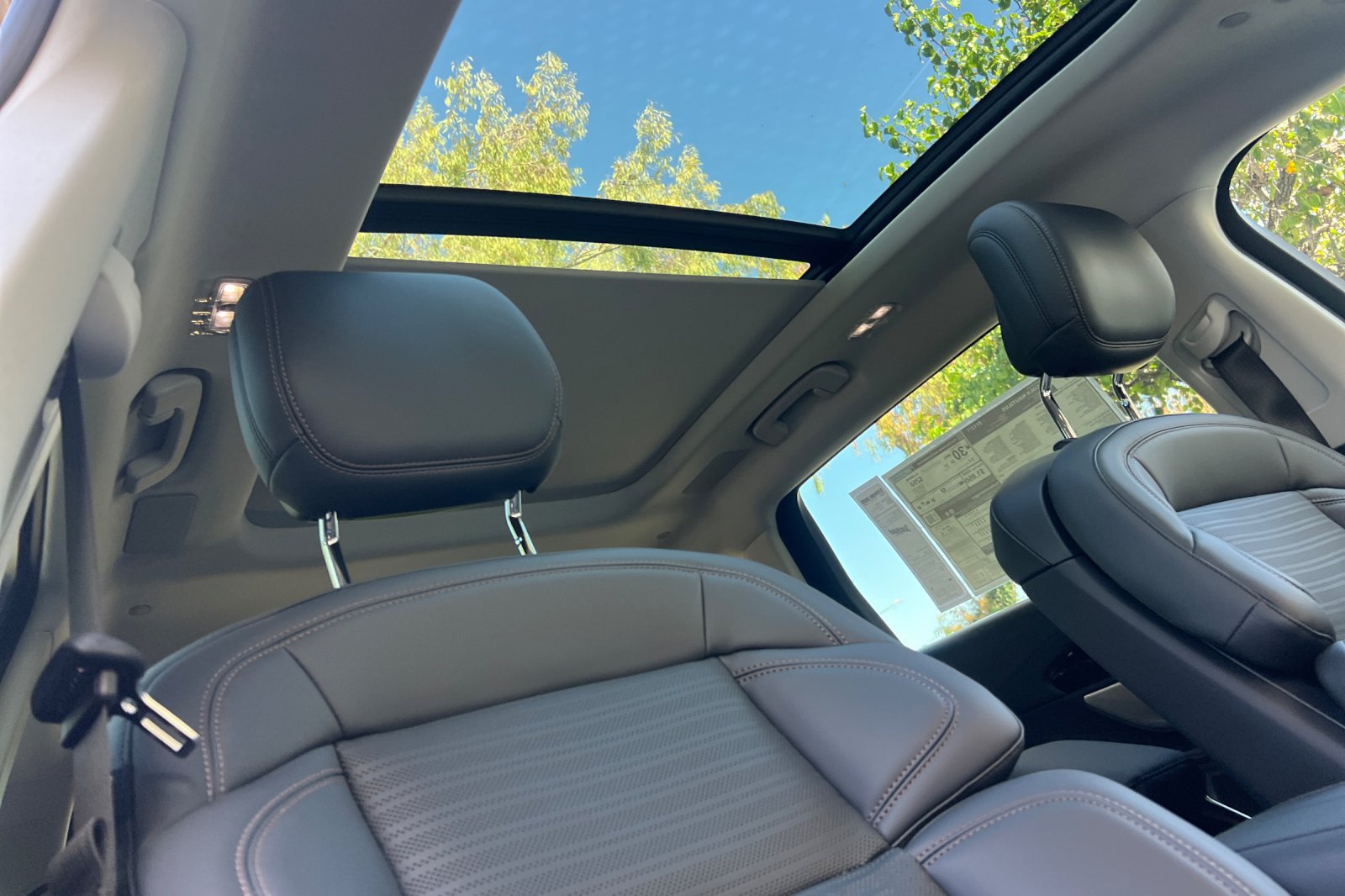 New 2026 Lincoln Nautilus Reserve AWD/4WD image 14