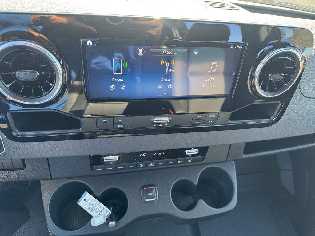 New 2026 Mercedes-Benz Sprinter 2500 image 22