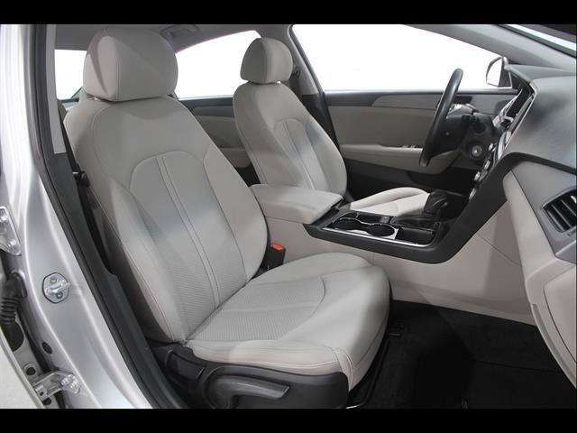 Used 2019 Hyundai Sonata SE FWD image 15