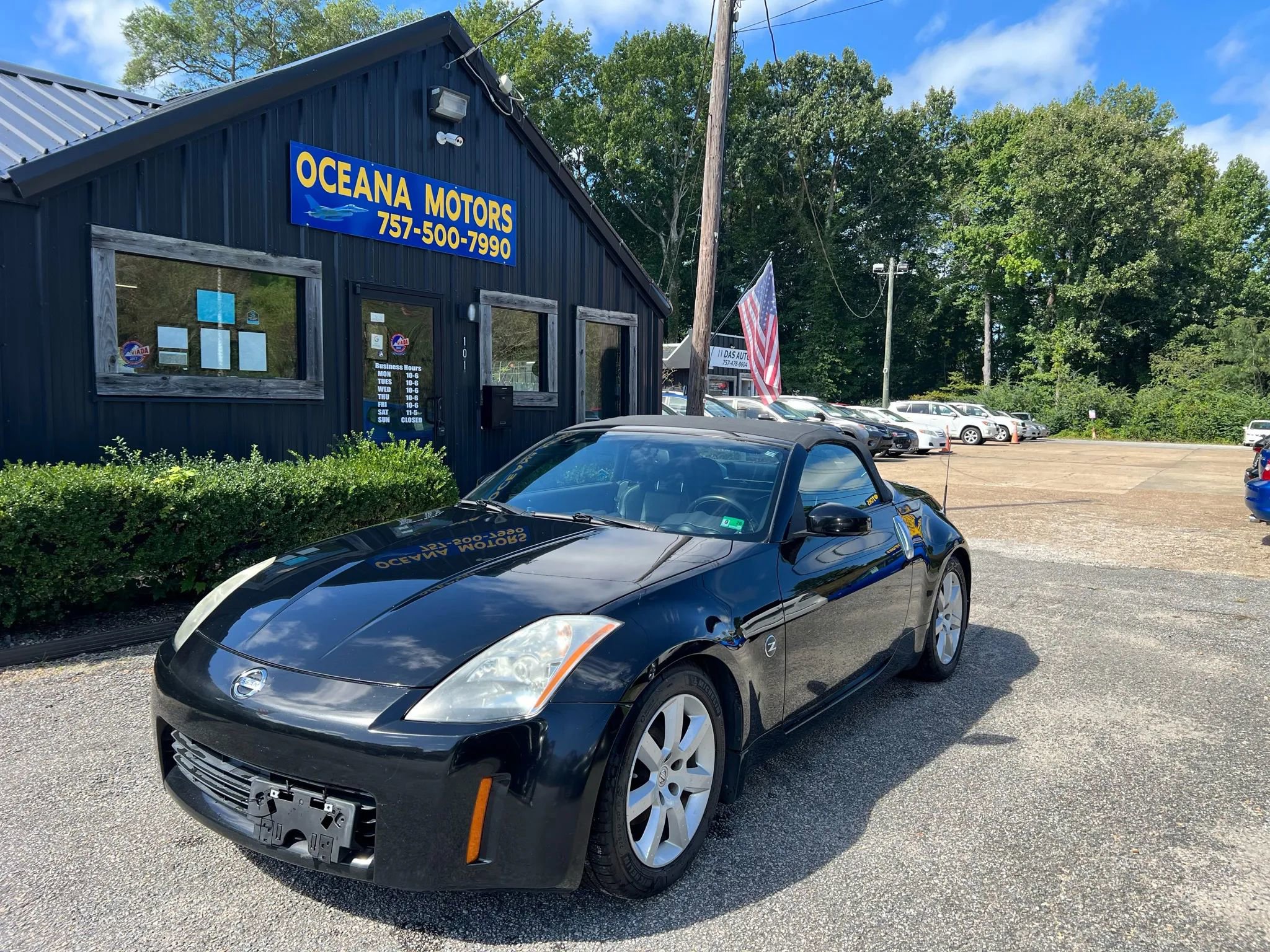 Used 2005 Nissan 350Z Touring image 9