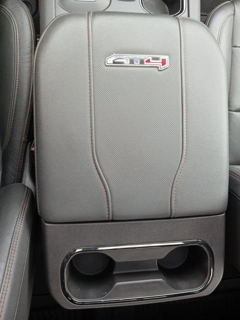 Used 2024 GMC Sierra 2500 AT4 w/ AT4 Premium Plus Package image 48