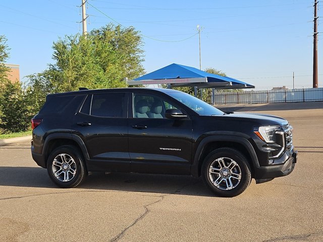 Used 2025 GMC Terrain Elevation AWD/4WD image 4