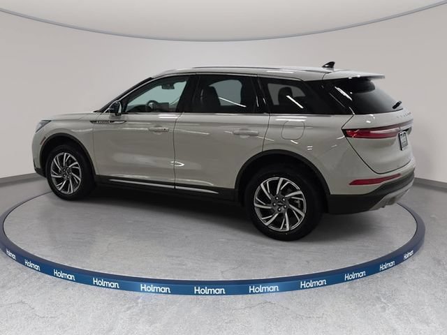 Certified 2023 Lincoln Corsair AWD w/ Equipment Group 101A image 7