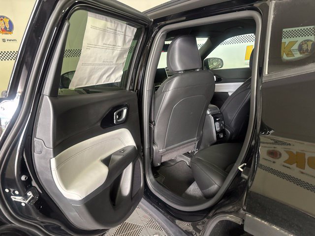 New 2026 Jeep Compass Limited AWD/4WD image 11