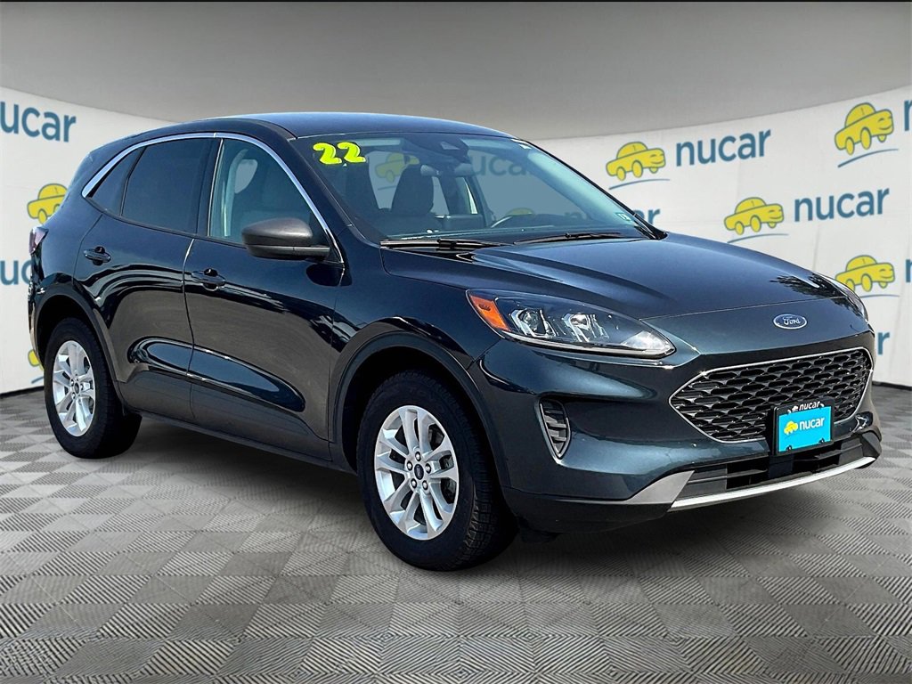 Used 2022 Ford Escape SE w/ Cold Weather Package