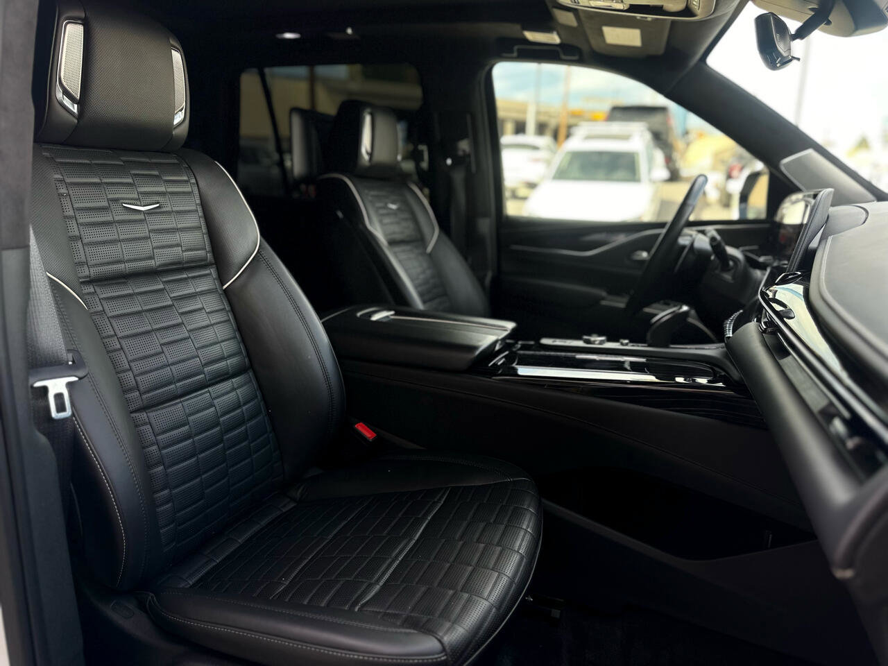 Used 2023 Cadillac Escalade V image 15