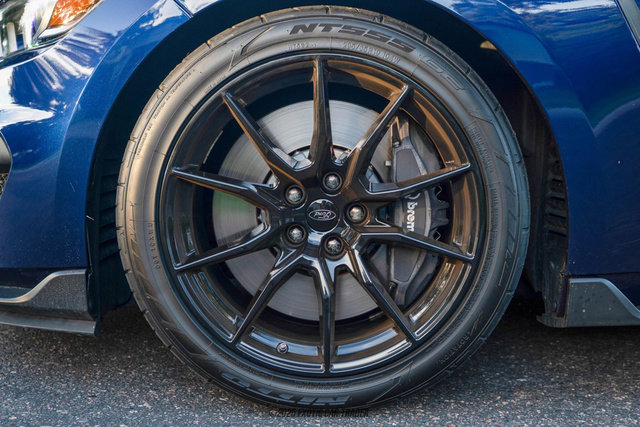 Used 2020 Ford Mustang Shelby GT350 w/ Technology Package image 37