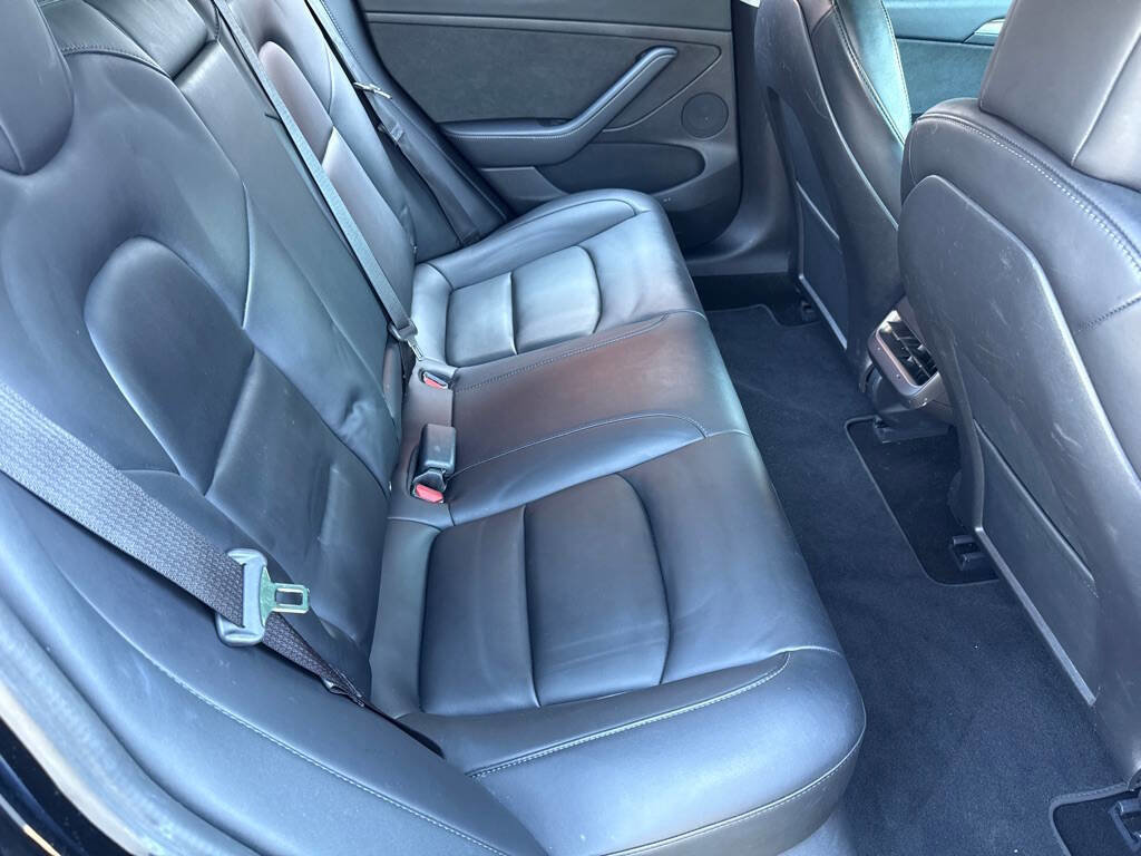 Used 2022 Tesla Model 3 Long Range image 12