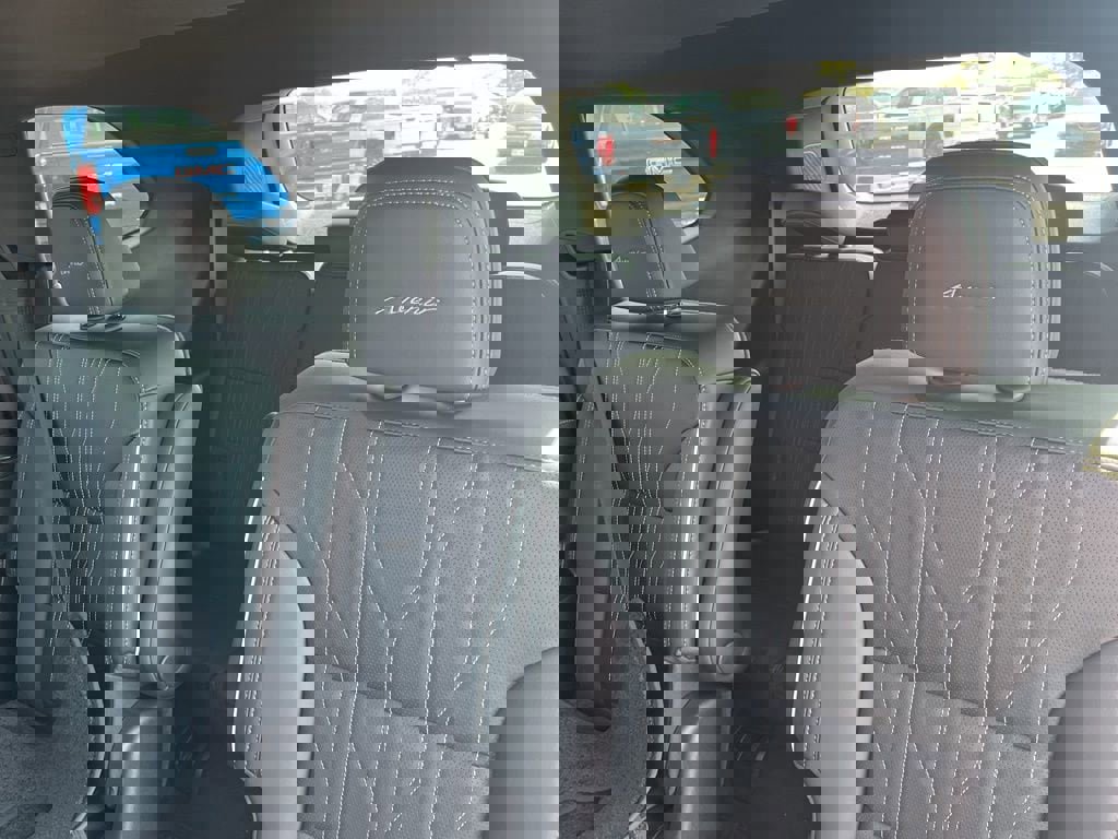 New 2026 Buick Enclave Avenir w/ Super Cruise Package image 30