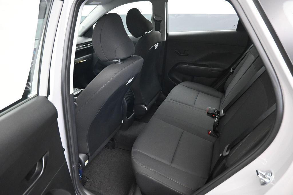 New 2027 Hyundai Kona SE FWD image 10