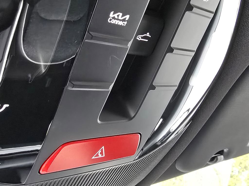 New 2025 Kia K4 GT-Line w/ GT-Line Sunroof Package image 9