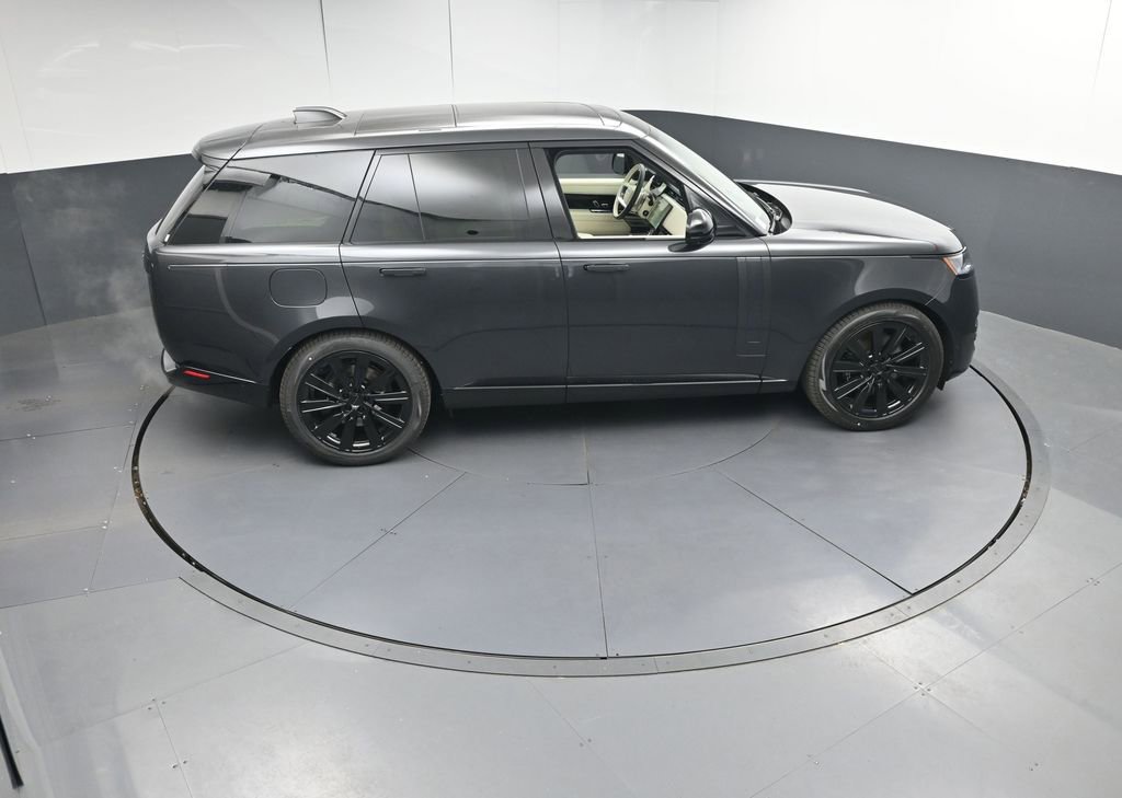 New 2026 Land Rover Range Rover SE AWD/4WD image 34