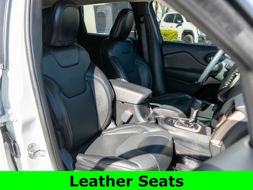 Used 2018 Jeep Cherokee Limited w/ Luxury Group image 9