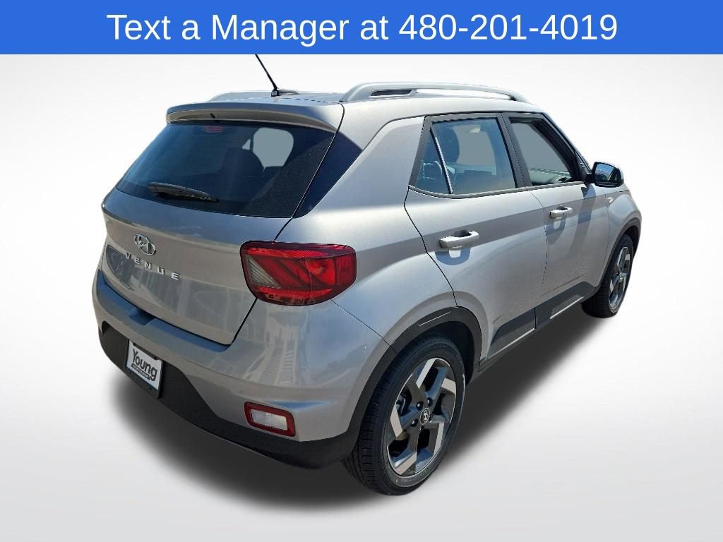 New 2026 Hyundai Venue SEL FWD image 3