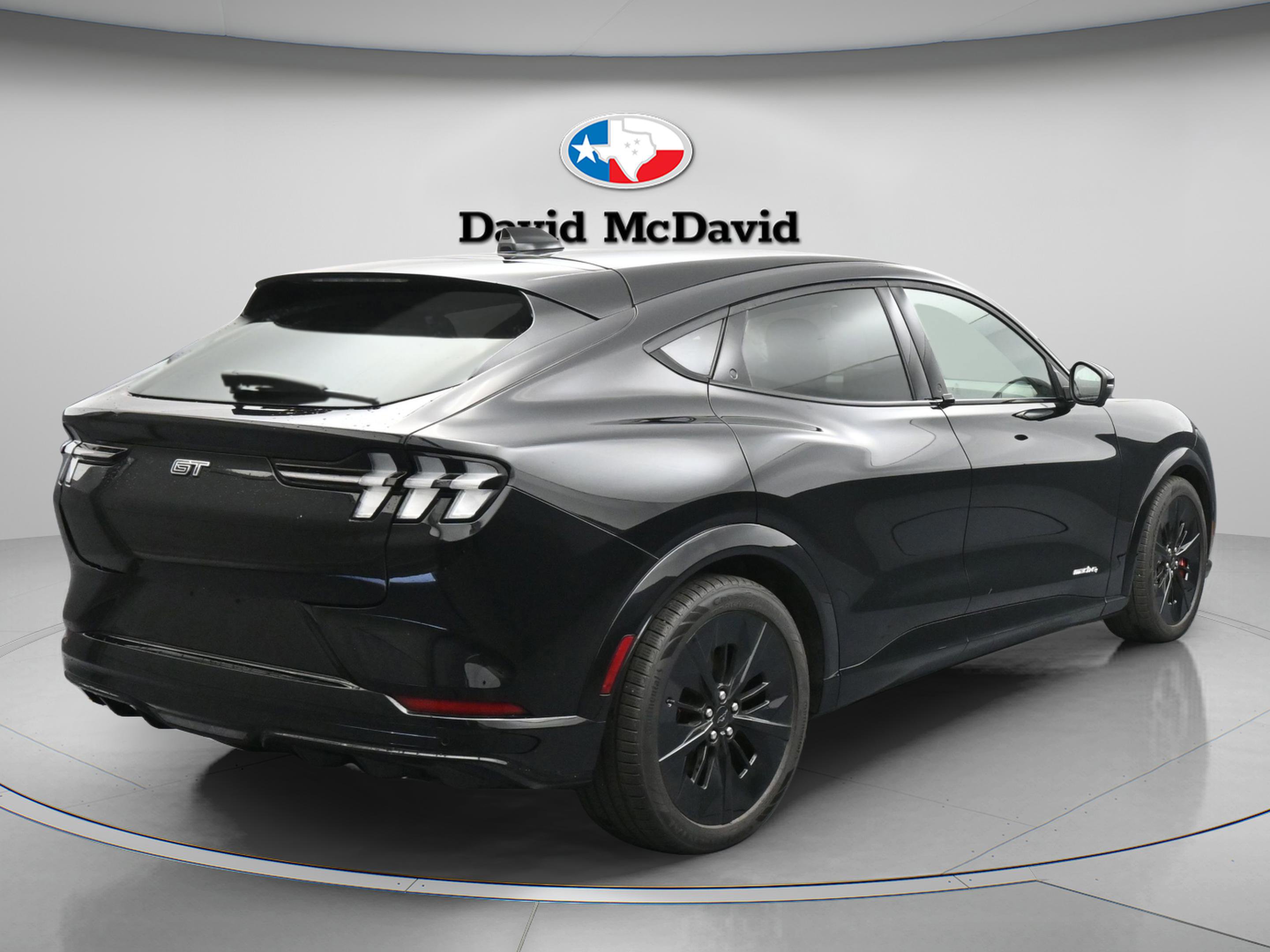 Used 2025 Ford Mustang Mach-E GT image 8