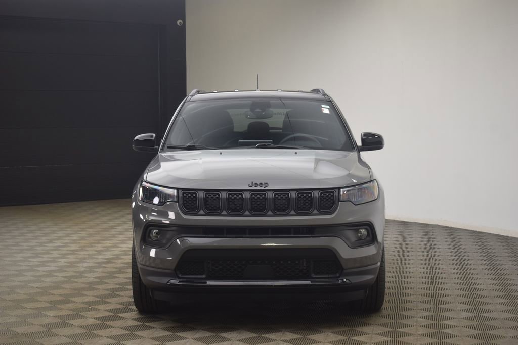 Certified 2023 Jeep Compass Latitude w/ Convenience Group image 19