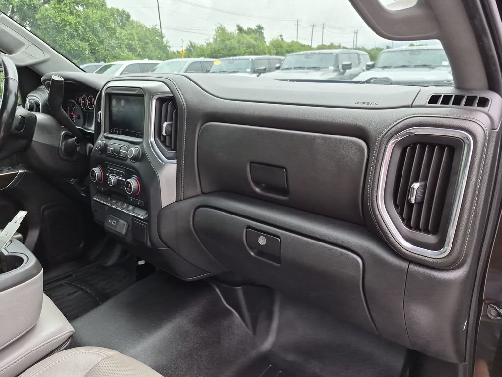 Used 2019 Chevrolet Silverado 1500 LT w/ Texas Edition RWD image 39