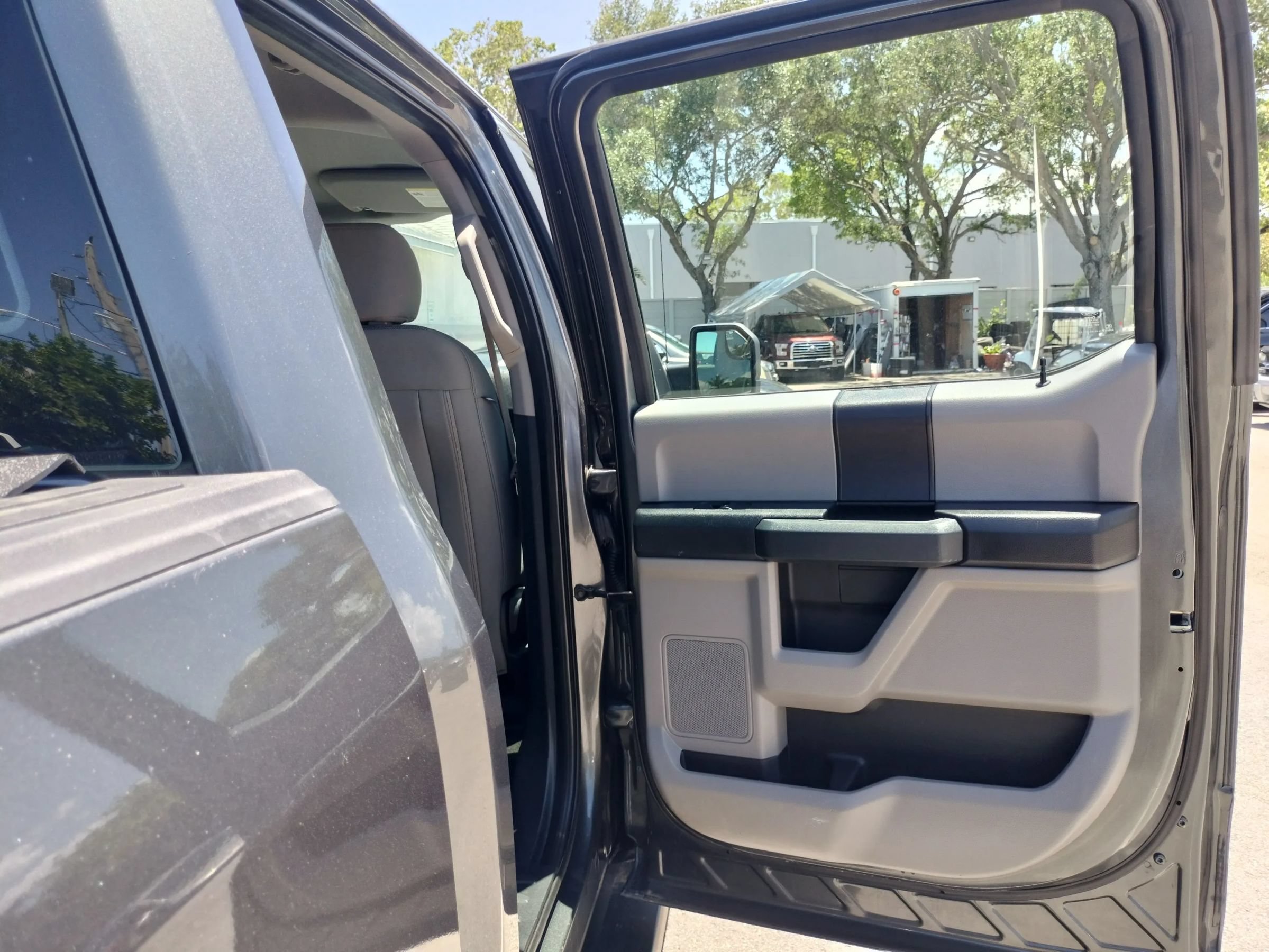 Used 2019 Ford F150 XL w/ Equipment Group 101A Mid RWD image 22