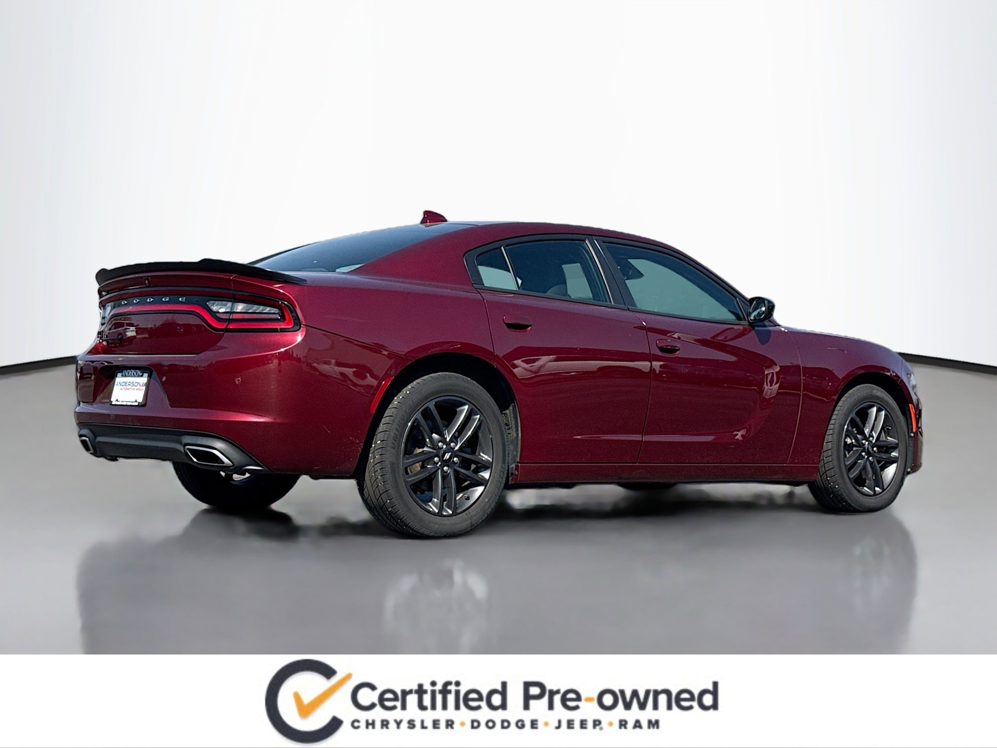Used 2019 Dodge Charger SXT w/ Blacktop Package AWD/4WD image 2