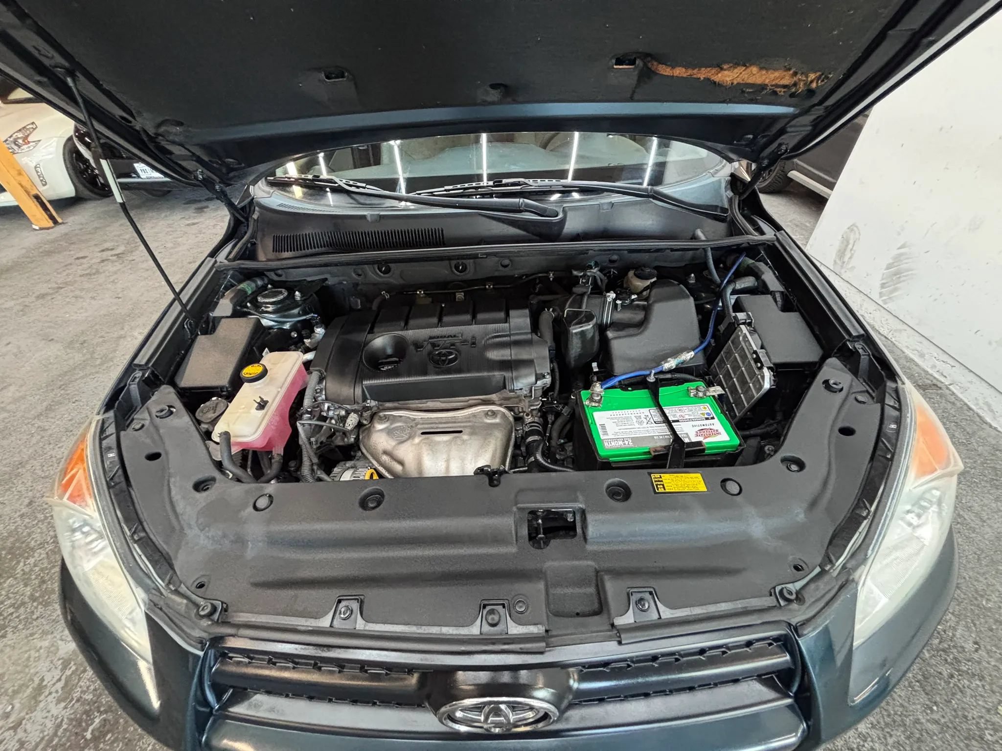 Used 2011 Toyota RAV4 4WD w/ Base L4 Extra Value Pkg image 24