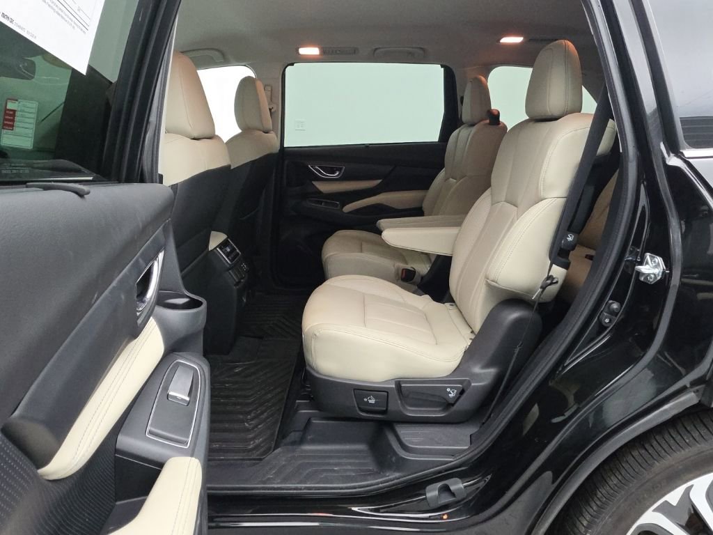Used 2024 Subaru Ascent Limited image 41