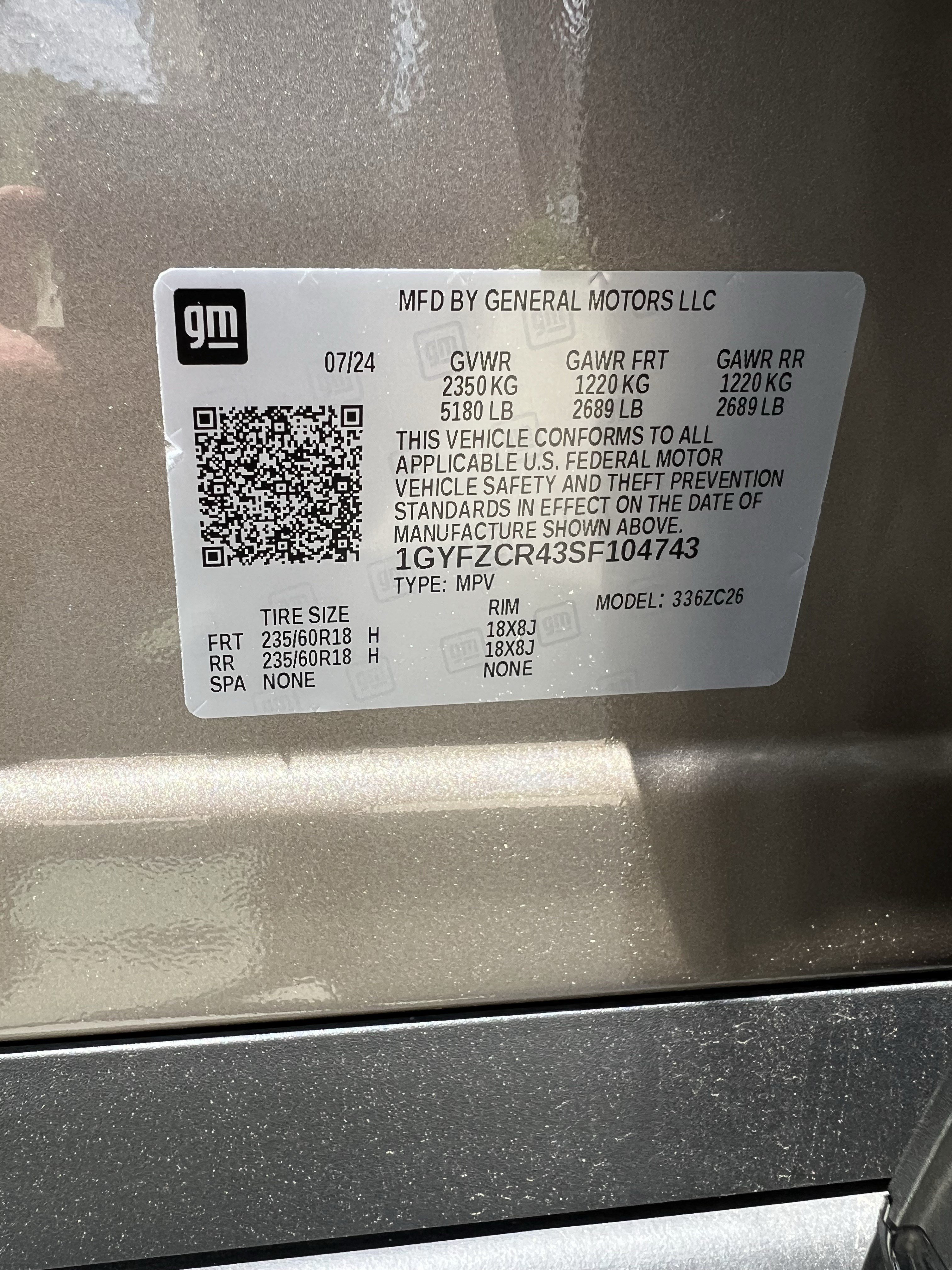 Used 2025 Cadillac XT4 Premium Luxury FWD image 37