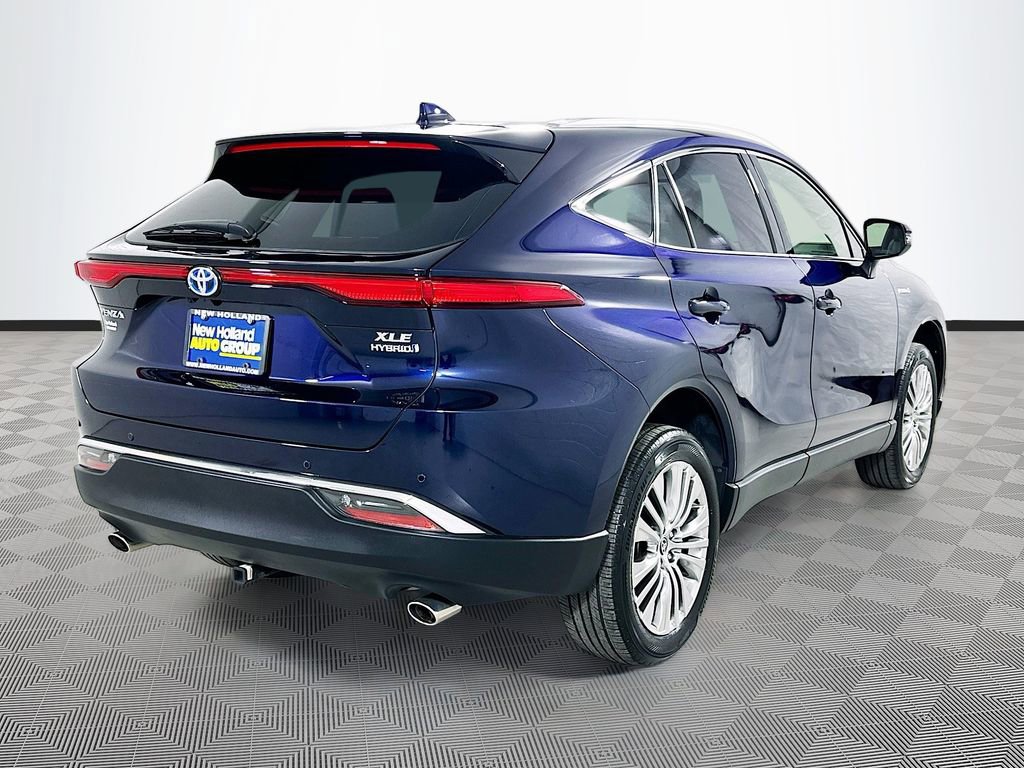 Used 2021 Toyota Venza XLE w/ Softex Package AWD/4WD image 7