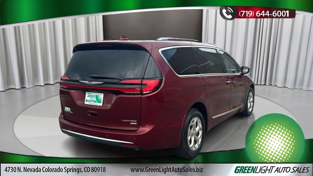 Used 2021 Chrysler Pacifica Limited w/ Premium & Safety Sphere Group AWD/4WD image 5