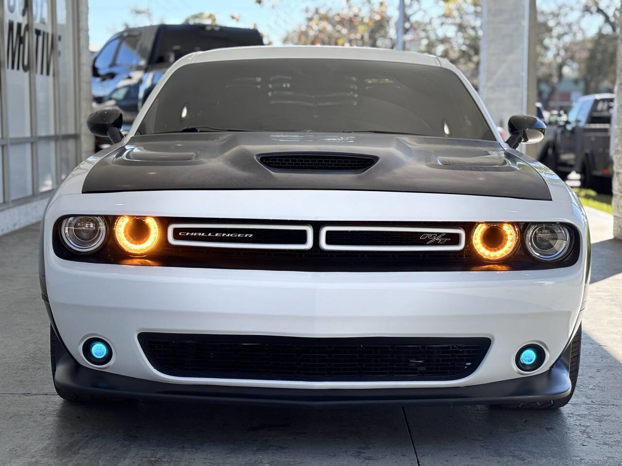 Used 2019 Dodge Challenger R/T image 11