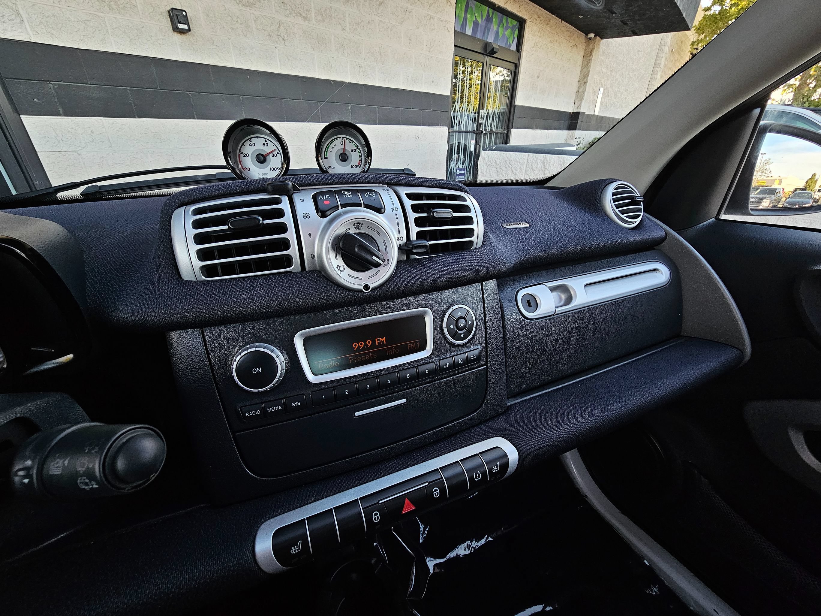 Used 2013 smart fortwo electric drive RWD image 27