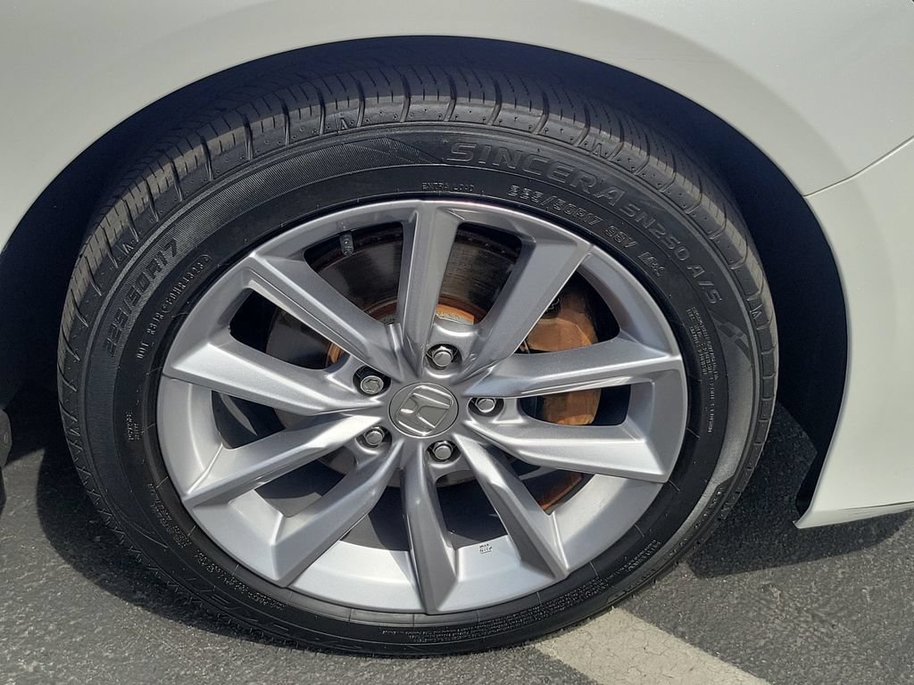 Used 2021 Honda Accord LX image 6