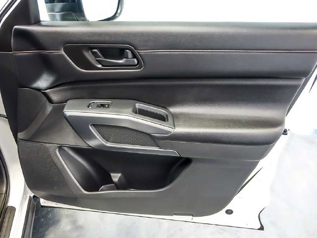 Used 2023 Nissan Pathfinder Rock Creek AWD/4WD image 31