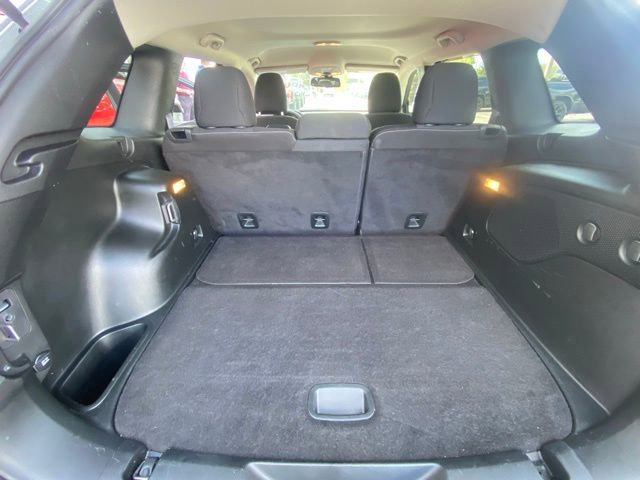 Used 2017 Jeep Cherokee Latitude w/ Comfort & Sound Group image 26