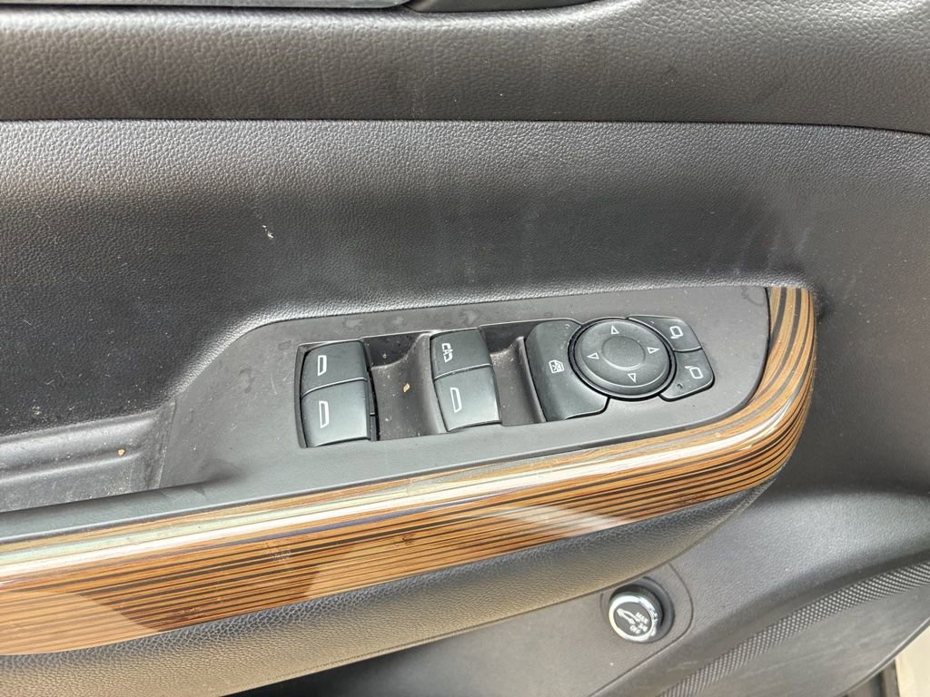 Used 2020 GMC Acadia SLE w/ Driver Convenience Package FWD image 6