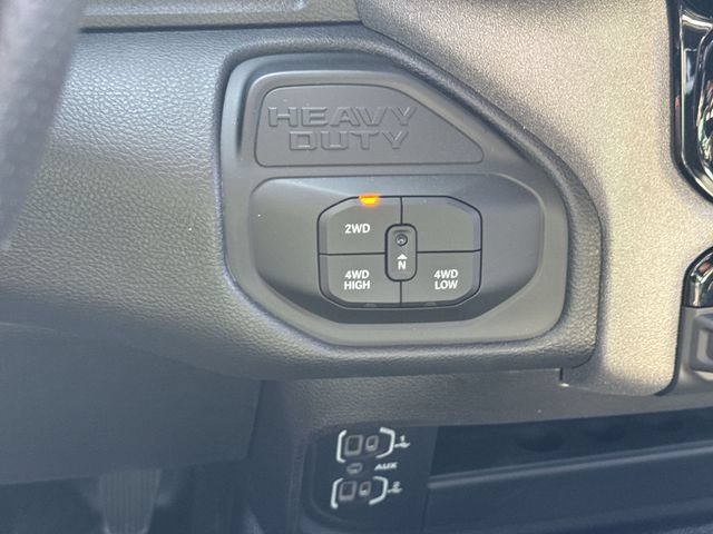 New 2026 RAM 3500 Tradesman w/ Chrome Appearance Group A AWD/4WD image 24