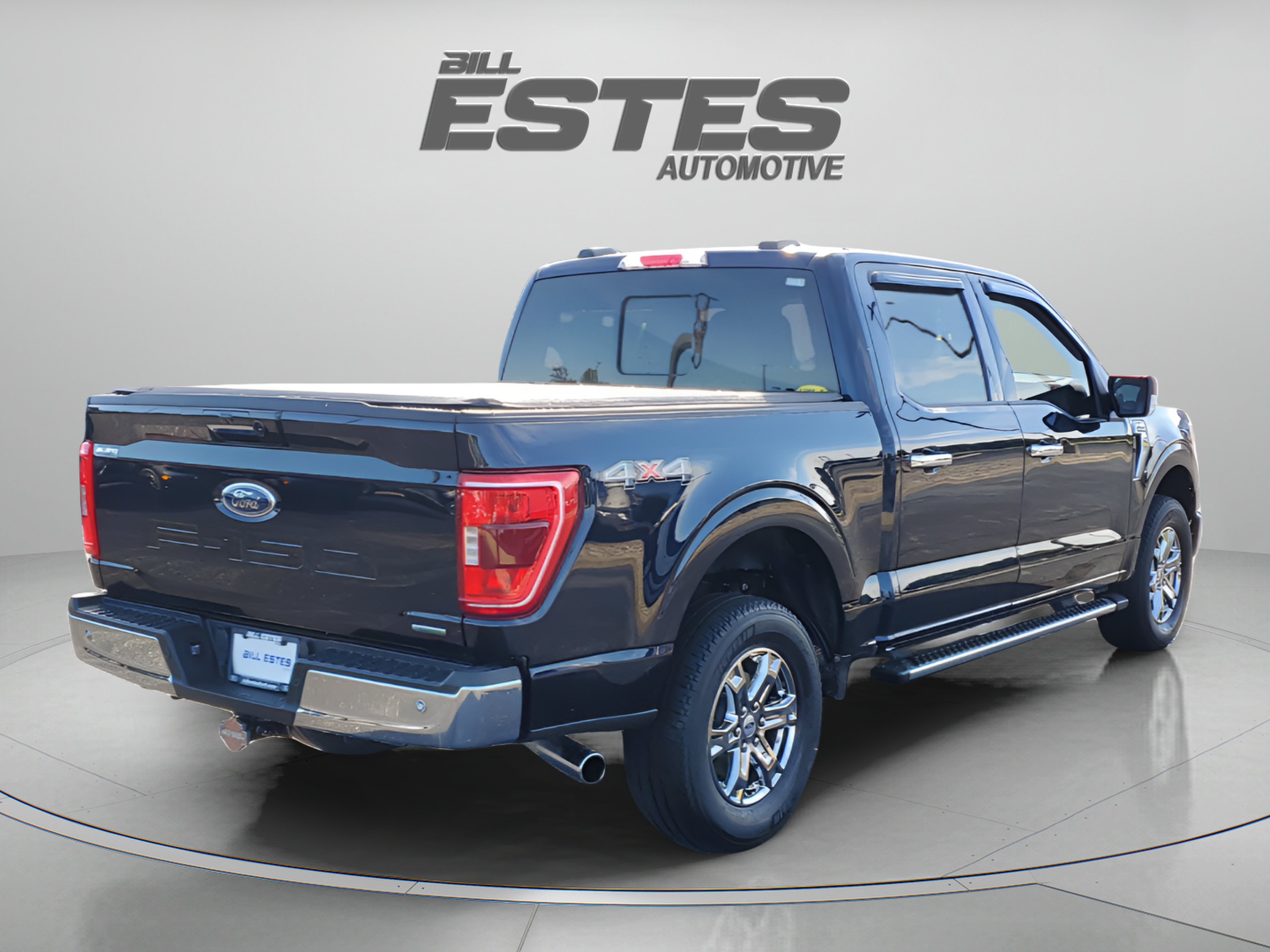 Used 2022 Ford F150 XLT w/ Equipment Group 302A High AWD/4WD image 4
