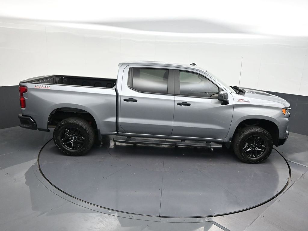 Used 2024 Chevrolet Silverado 1500 LT Trail Boss w/ Convenience Package II AWD/4WD image 22
