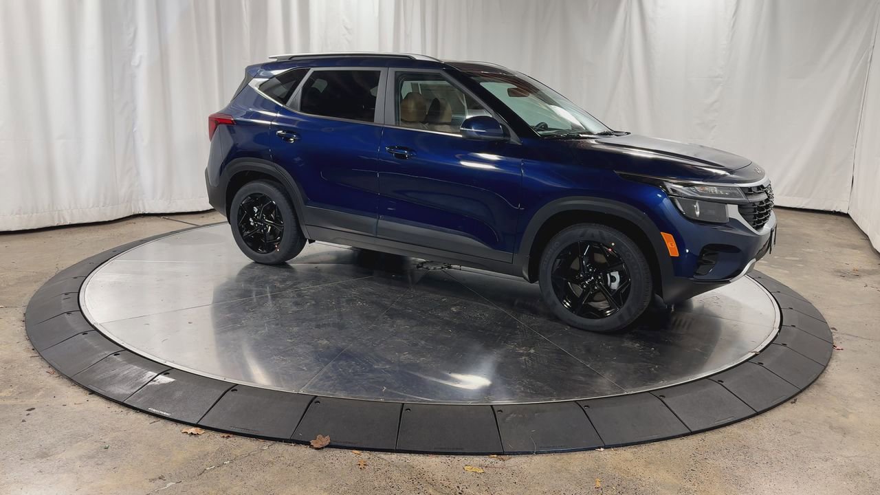 New 2026 Kia Seltos EX w/ EX Sunroof Package image 2