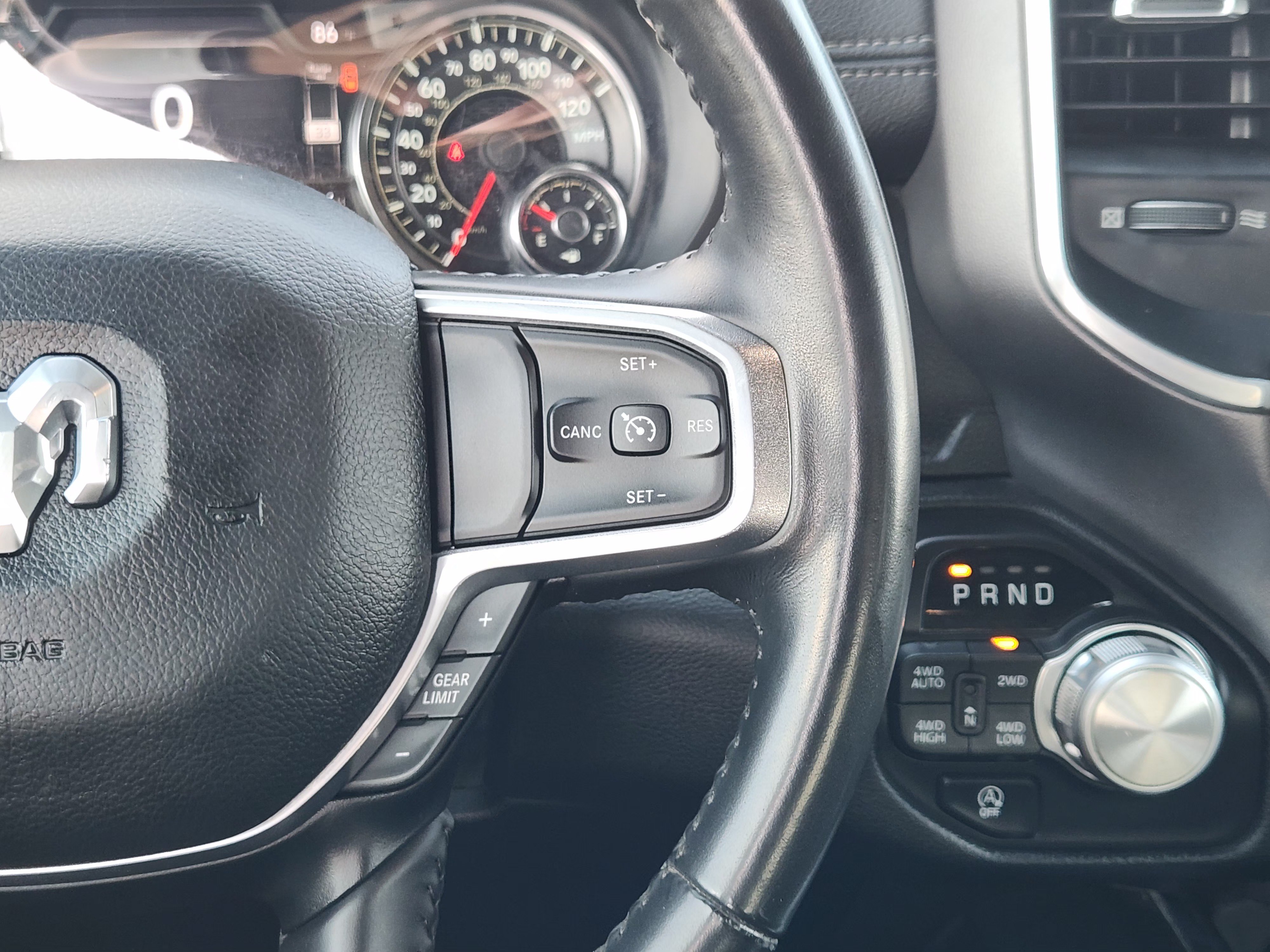 Used 2021 RAM 1500 Laramie AWD/4WD image 30