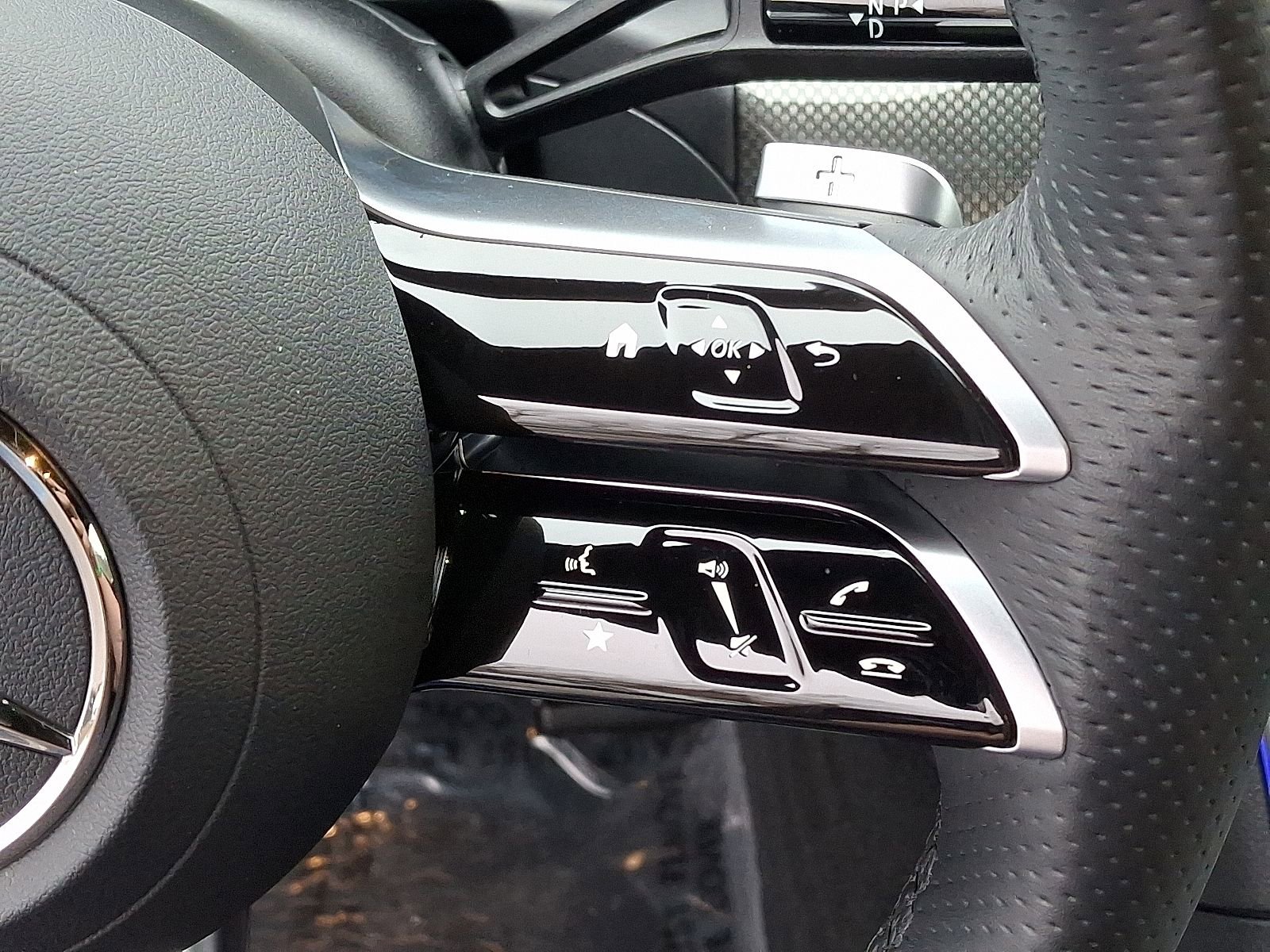 Used 2024 Mercedes-Benz CLE 300 4MATIC Coupe image 22