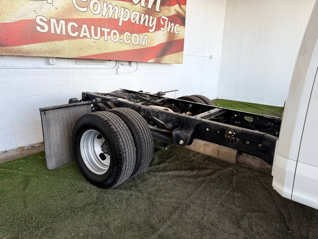 Used 2020 Ford F350 XL w/ Power Equipment Group RWD image 3