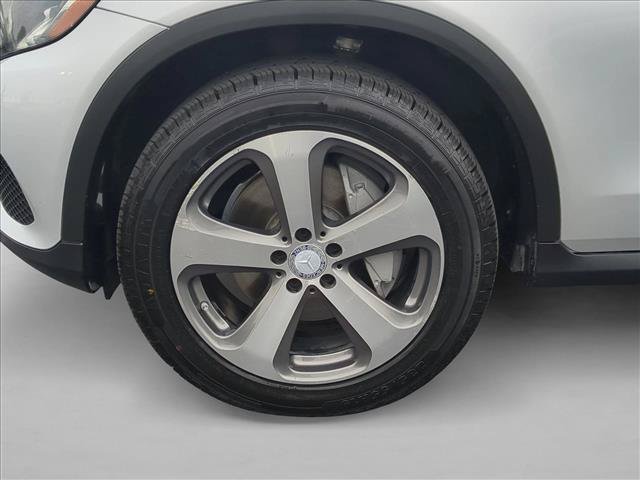 Used 2017 Mercedes-Benz GLC 300 4MATIC Coupe image 25