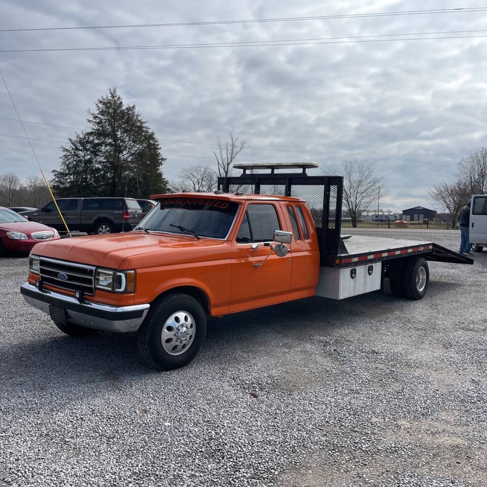 Used 1991 Ford F350 2WD SuperCab DRW image 2
