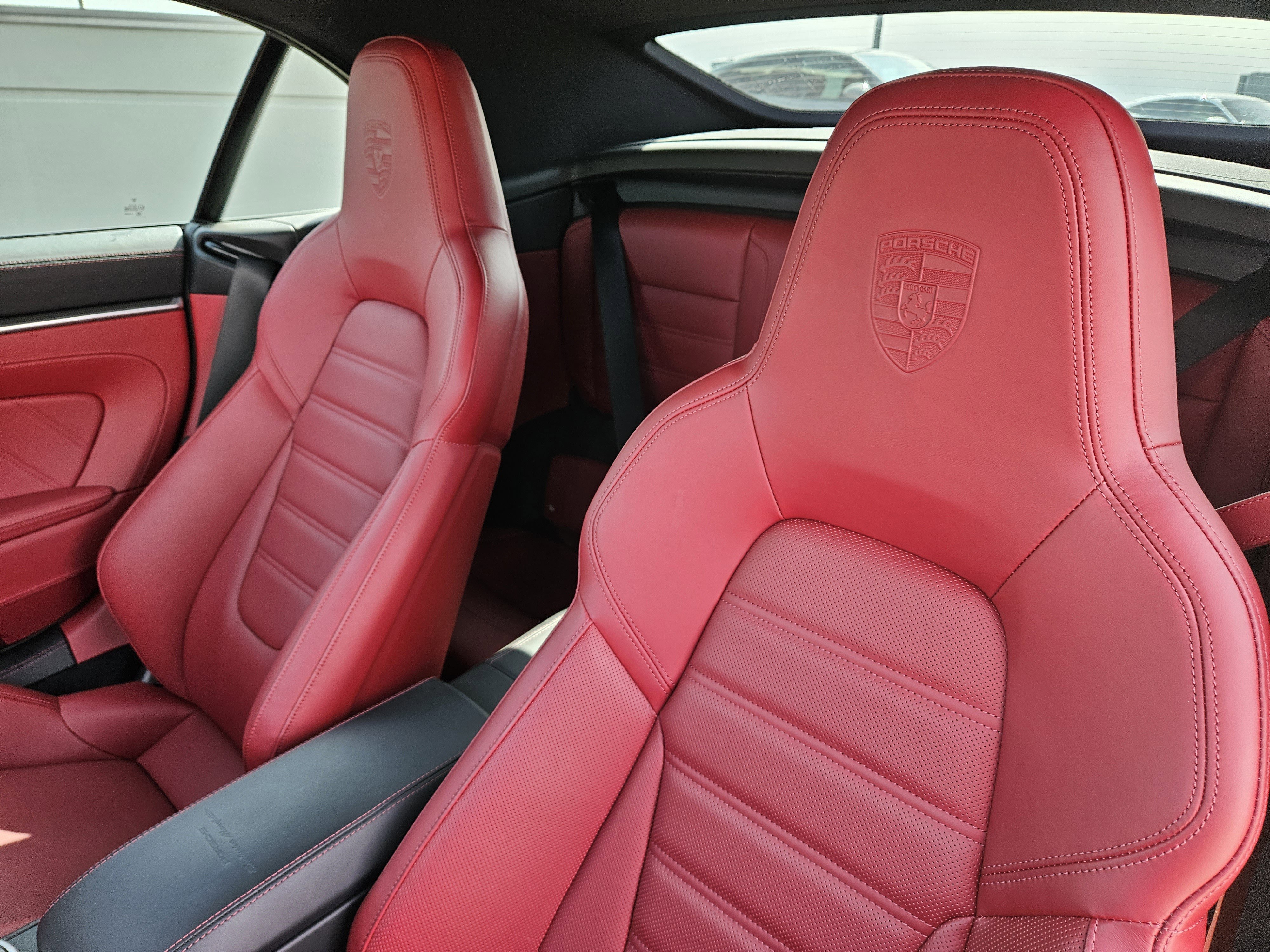 Certified 2025 Porsche 911 Turbo S image 6