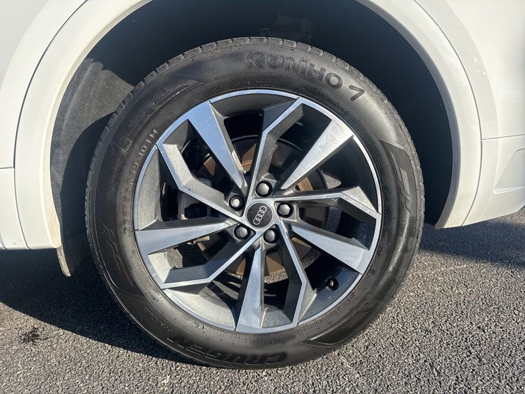 Used 2022 Audi Q5 2.0T Premium Plus w/ Premium Plus Package image 12